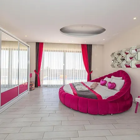 Appartement Nilo - Kalkan'da 2+1 Muhafazakar Tatil Villasi Kaş