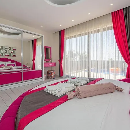 Appartement Nilo - Kalkan'da 2+1 Muhafazakar Tatil Villasi